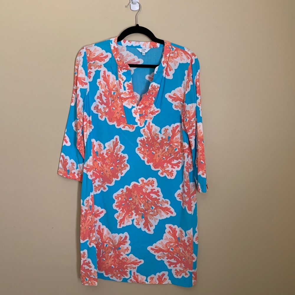 Crown & Ivy Shift Dress